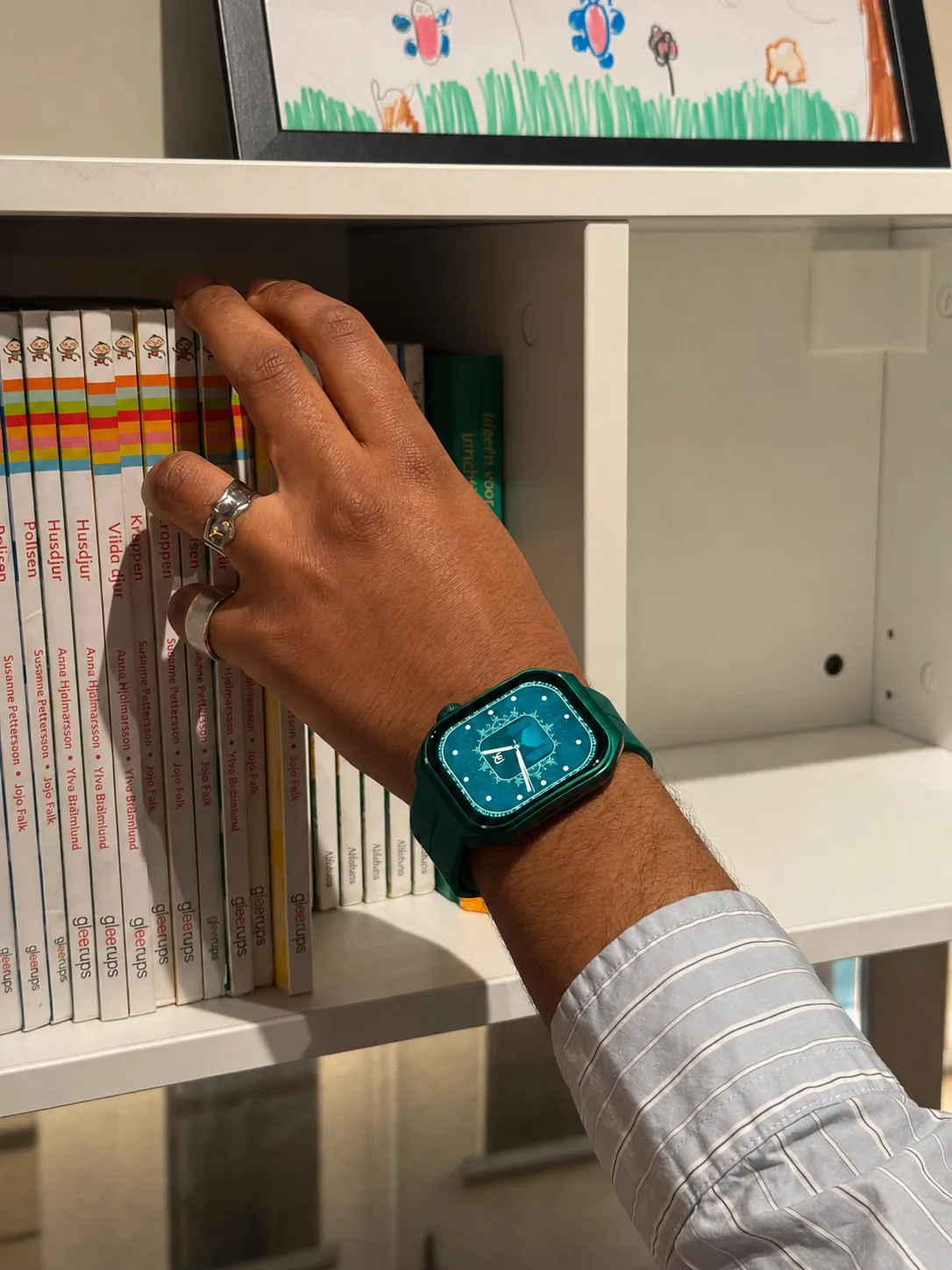 Green M² Watch lifestyle